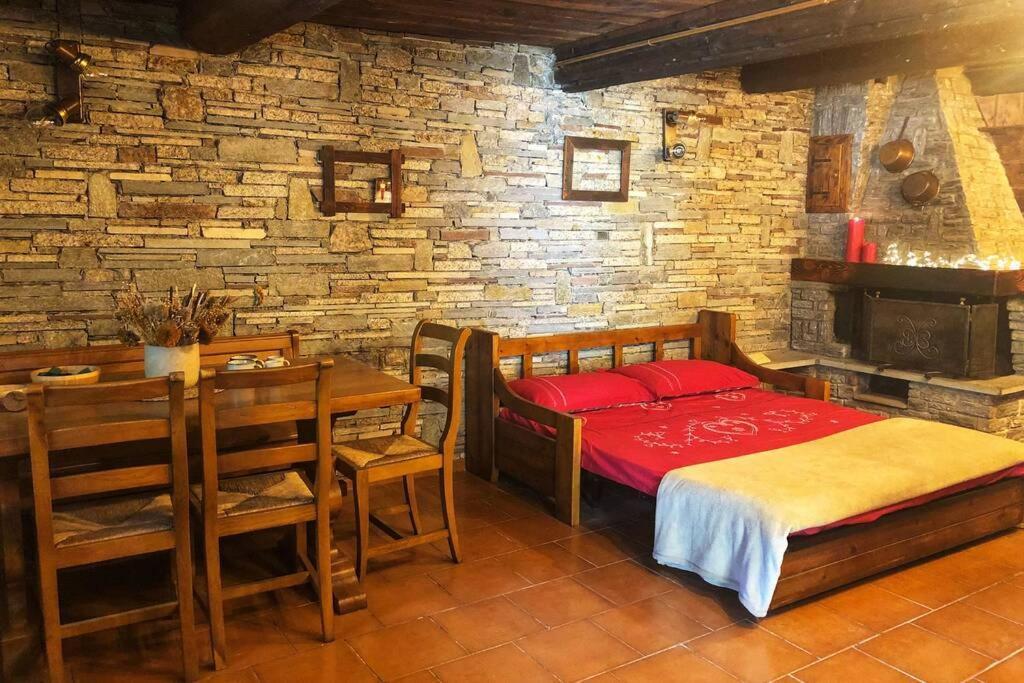 Appartement Monolocale Rustico Di Montagna à Antey-Saint-André Extérieur photo